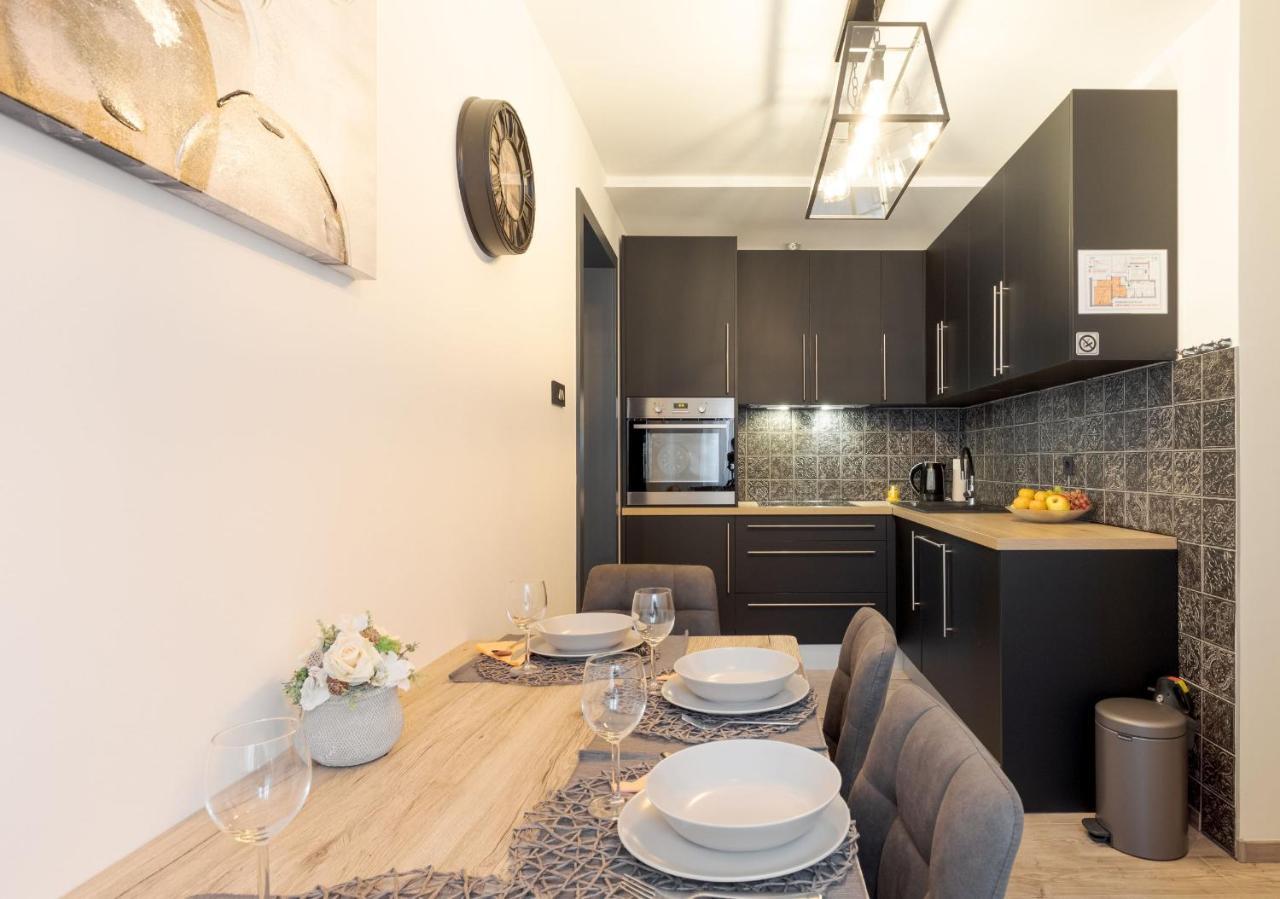 Apartman Downtown Dl Ζάγκρεμπ Εξωτερικό φωτογραφία