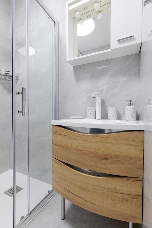 Apartman Downtown Dl Ζάγκρεμπ Εξωτερικό φωτογραφία